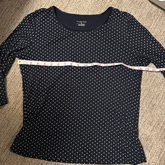 🌸3/4 length polka dot sleeve top🌸 - Picture 5 of 6